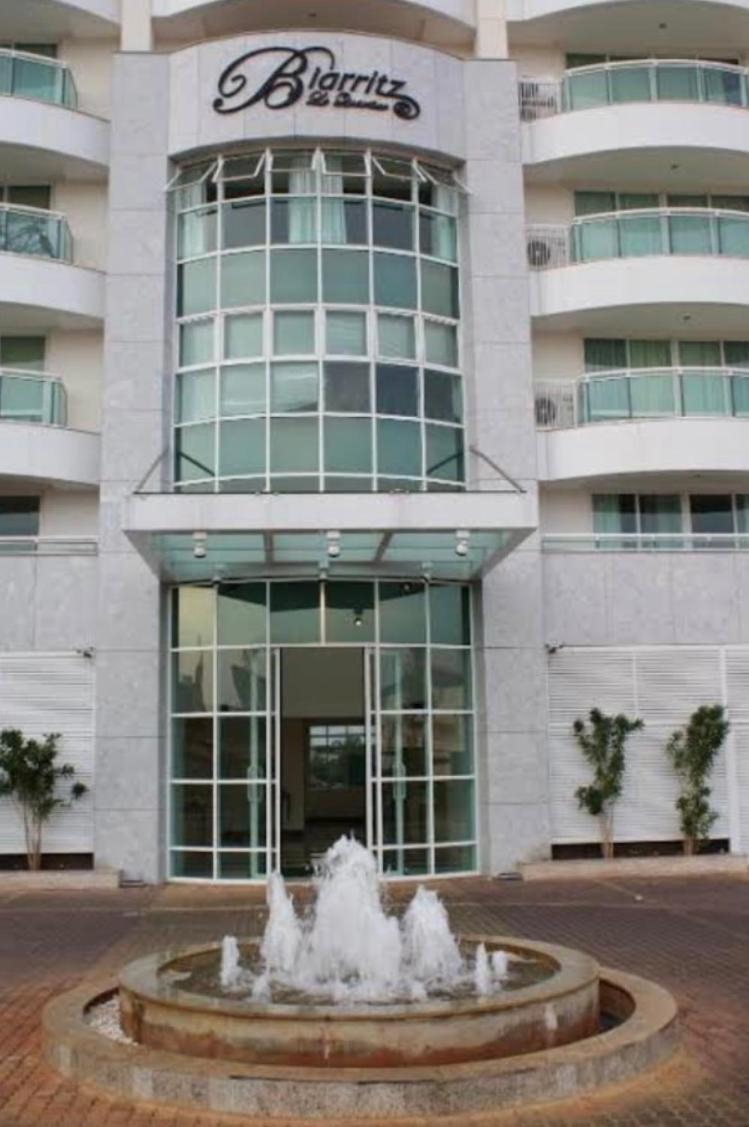Hotel Biarritz Brasília Exterior foto